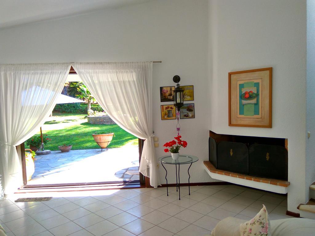 Sani Villa Maria Екстериор снимка
