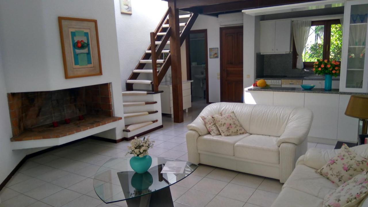 Sani Villa Maria Екстериор снимка